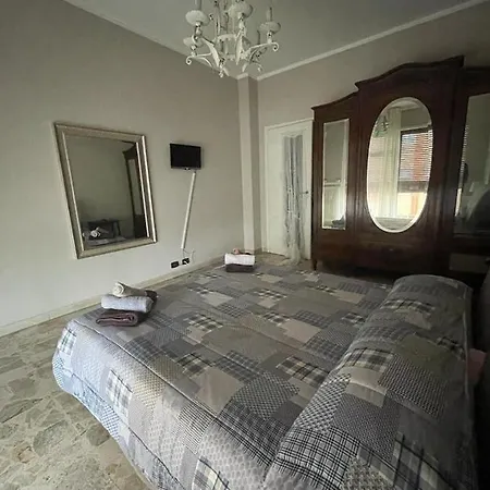 Fantastico A Pochi Passi Dalla Metro Apartment